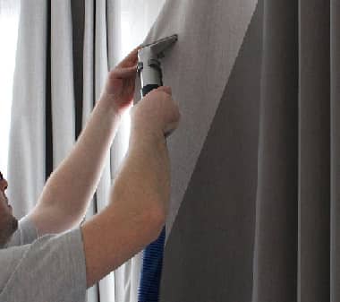 image of curtain and blind cleaning brisbane